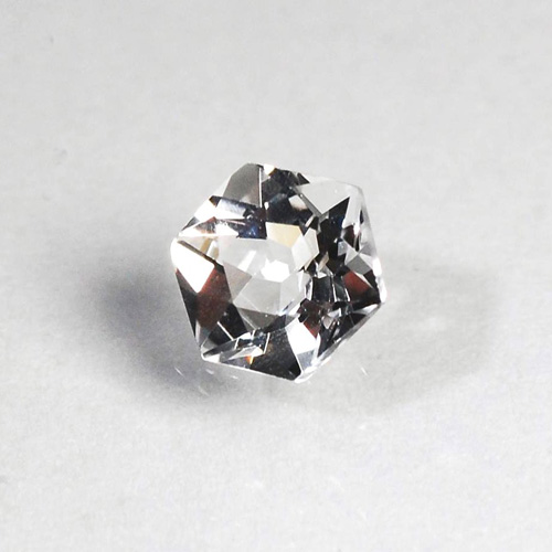 合計0.8ct　ホワイト トパーズ　5x4.8mm　カラーレス　ペア