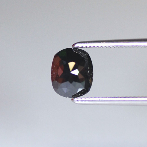 ブラックダイヤモンド [014103-2411] : 天然石、宝石ルース(裸石)販売
