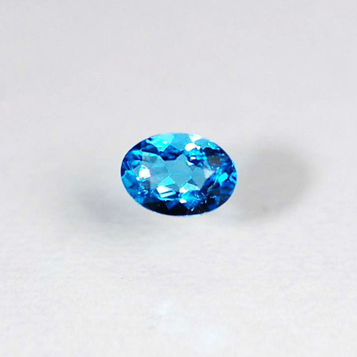 アウイナイト 0.13ct ソーティング付 凄まじい