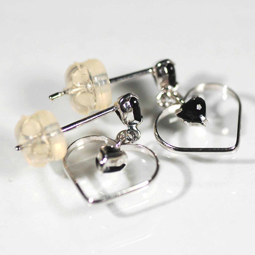 K18WGオニキス ピアス [026201-6446] : 天然石、宝石ルース(裸石)販売